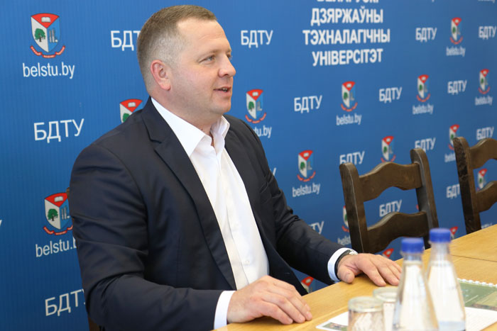 РАЗГОВОР БЕЗ ГАЛСТУКА