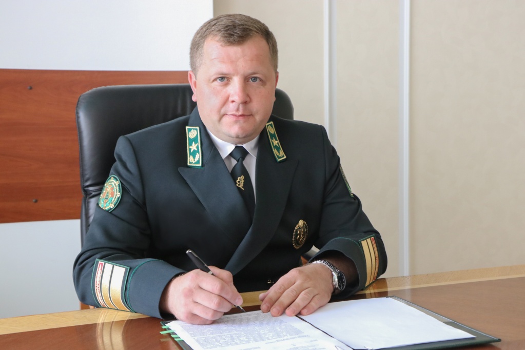 ПРЯМАЯ ТЕЛЕФОННАЯ ЛИНИЯ С МИНИСТРОМ ЛЕСНОГО ХОЗЯЙСТВА ПРОЙДЕТ 16 НОЯБРЯ