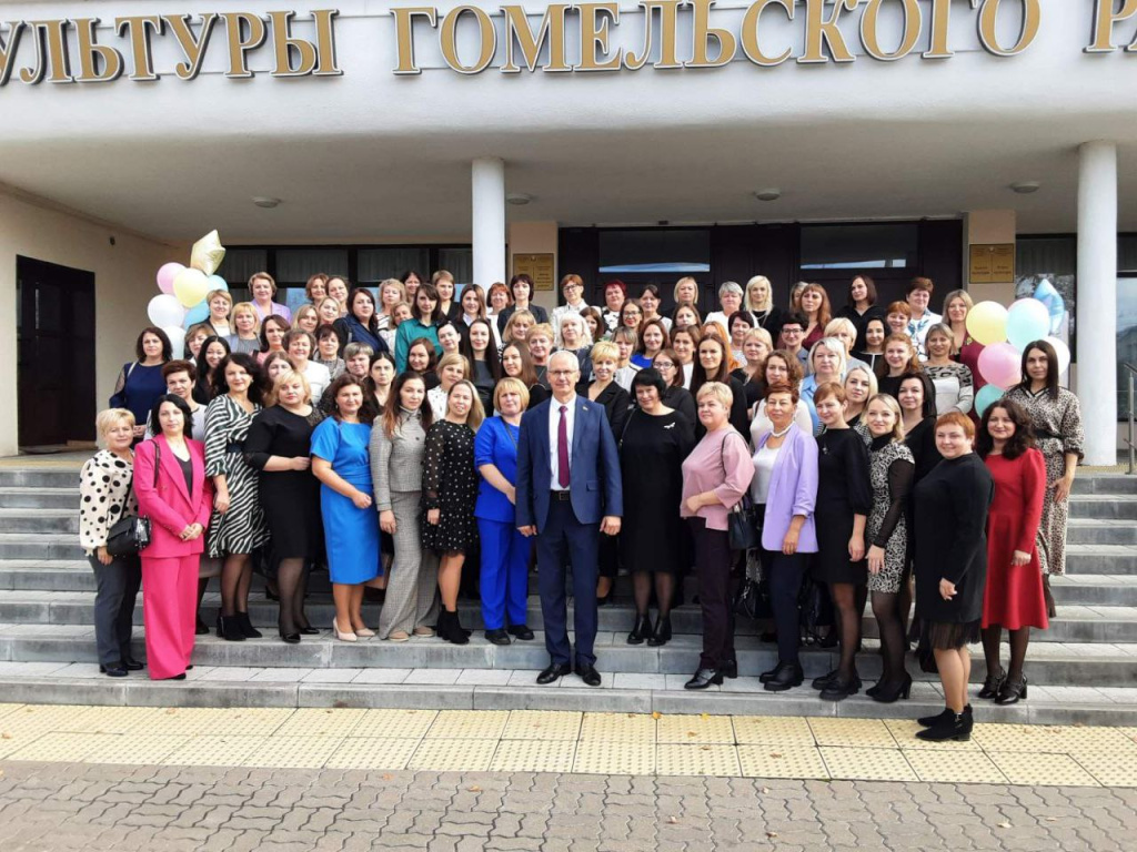 ТОРЖЕСТВЕННОЕ МЕРОПРИЯТИЕ, ПОСВЯЩЕННОЕ ДНЮ МАТЕРИ!